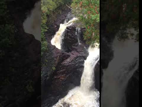 Devils Kettle Falls