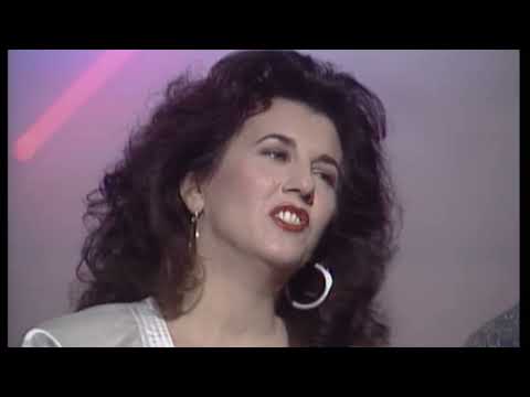 Cvetanka i Janko -  MOMCETO SO MANDOLINA (1976)