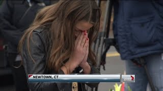 Global National - Newtown Connecticut in mourning after school shooting