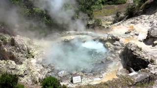 preview picture of video 'Azores4travel Furnas tour in Sao Miguel island, the Azores'