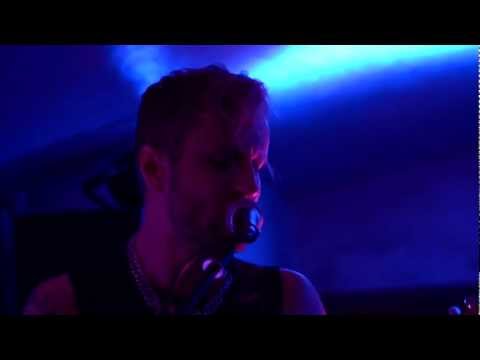 Suitenoir - Breed Nirvana Cover (Live at The Underground in Falmouth 230212)