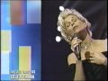 Lorrie Morgan singing "Leavin" on Your Mind 2003