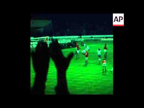 SYND 30 10 74 ENGLAND BEAT CZECHOSLOVAKIA IN FOOTBALL GAME AT WEMBLEY