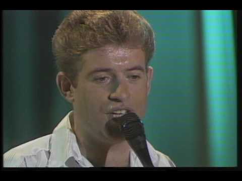 Dominic Kirwan - Flower Of Scotland