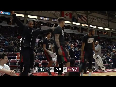 Alfonzo McKinnie Posts 19 points & 10 rebounds vs. Canton Charge