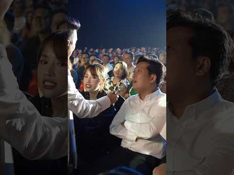 Mic vừa tới là Trường Giang thể hiện khả năng hát giống Đàm Vĩnh Hưng cực chuẩn