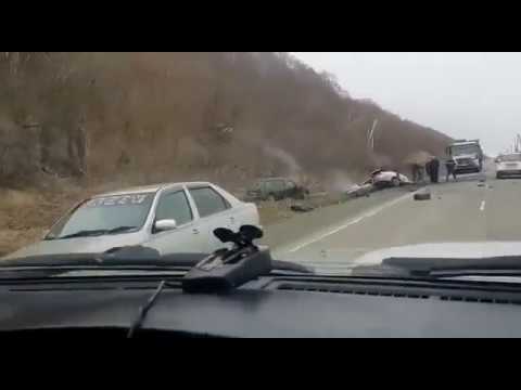 Сахалинцы пострадали в страшной аварии на трассе перед Макаровым