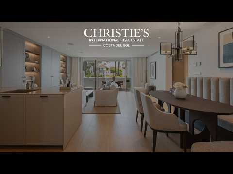 Exclusive apartment mediterranean living at Puente Romano, Marbella