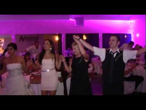 SRAMOTA Vukovarski čelnici pjevaju Evo zore, evo dana