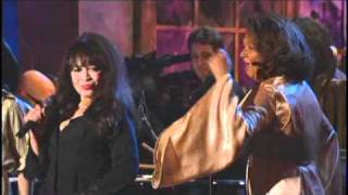 Ronettes perform at the 2007 Rock and Roll Hall of Fame Induction