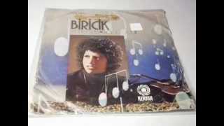 Download lagu biricik , mucize , yalan değil PLAK RECORD 7' mp3 Download lagu biricik , mucize , yalan değil PLAK RECORD 7' mp3