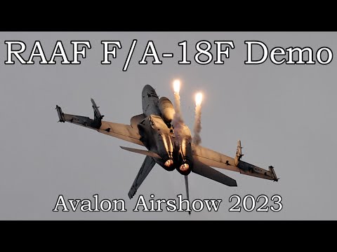 RAAF F/A-18F Solo Handing Display + Flares - Australian International Airshow - 2023-03-04.