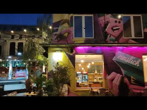 Berlin: RAW-Gelände - Cooler Party Spot