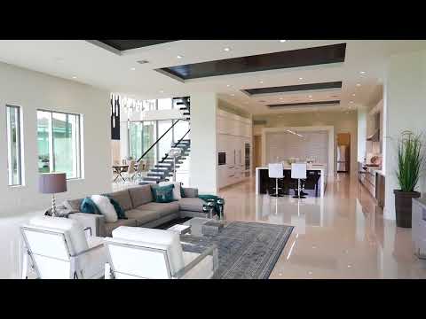 gallery video image