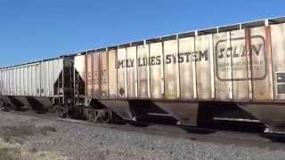 preview picture of video 'CSX SD40-2 on BNSF Phosphate Train at Agency, Iowa'