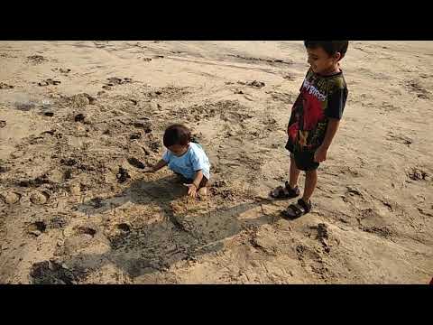 Sai Udbhav Manjigani playing in beach(3)