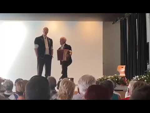 Jodelduett Reto Wittwer & Hansruedi Steiner - Mues geng e chly gusle