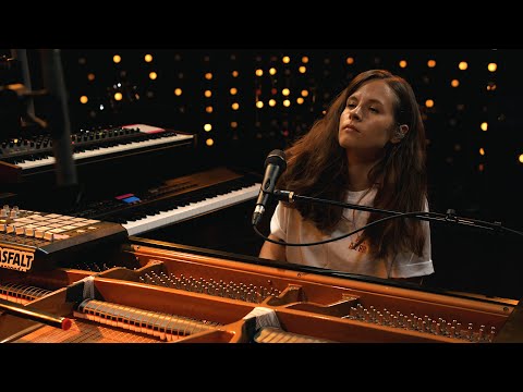 Hania Rani - Buka (Live on KEXP)