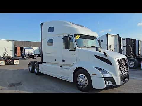 Stock #2507-489 | 2023 VOLVO VNL 760 Sleeper  #volvotrucks #fyp #sleeper