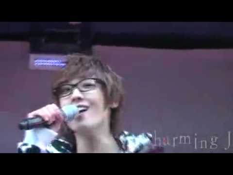 MBLAQ Joon's voice cracked up when singing oh yeah