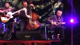 2010 Soave guitar festival pt.3 - Tommy Emmanuel - Frank Vignola trio - Monte Montgomery