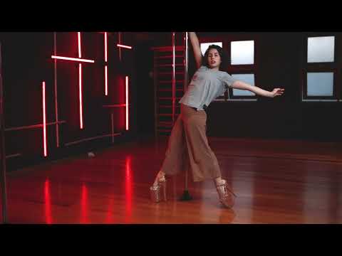 Carol Martins - Still Blue - Jay Lewn & JGRREY | Pin Up Pole Studio #CoreoPinUp