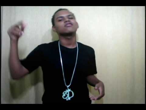 Raymond El Movimiento SoloDominicano.Com Apollando la batalla de MC En enigma