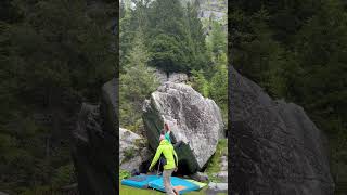 Video thumbnail of Spigolo dell'Anguria, 7b+. Val Daone