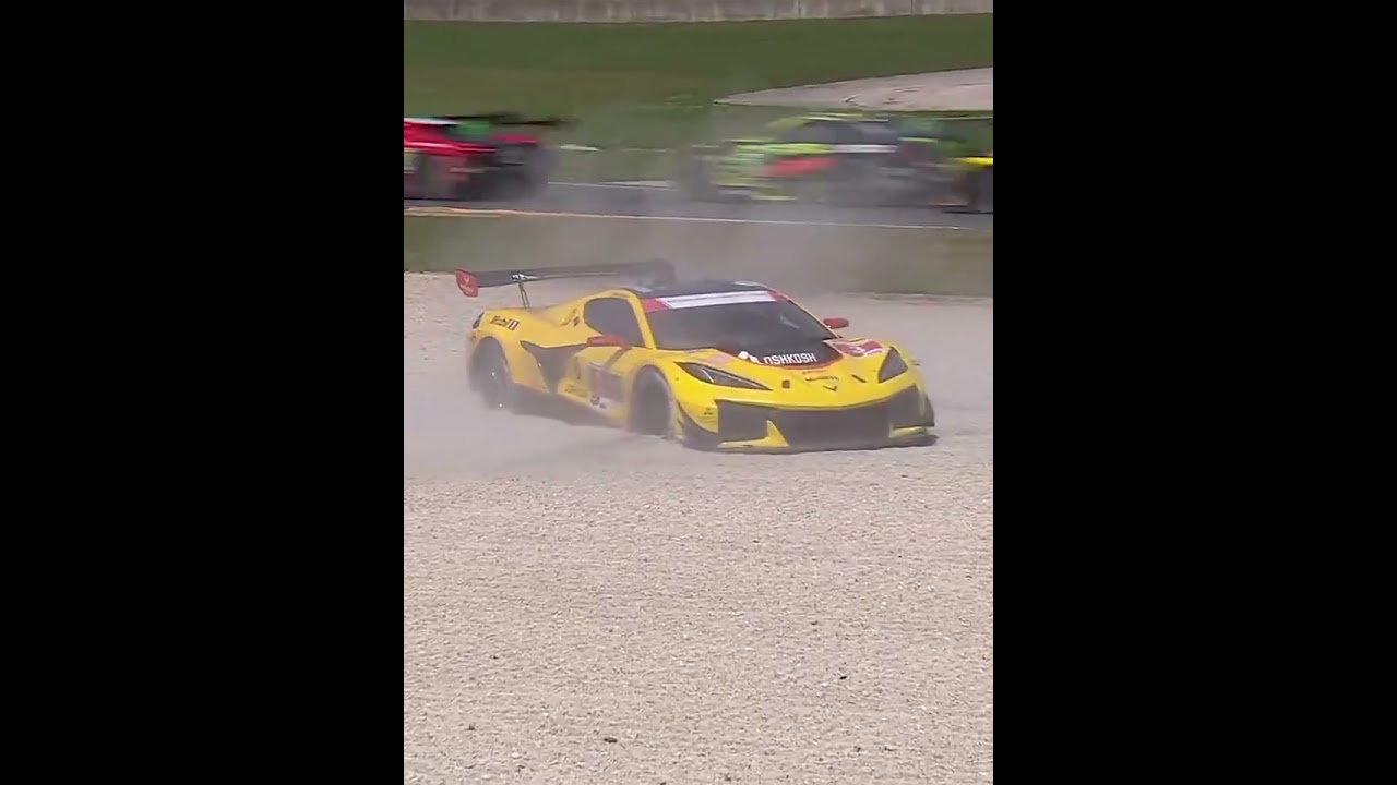 Big contact between the No 65 Mustang and No. 3 Corvette