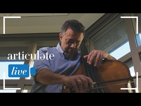 Edgar Meyer Performs "Barnyard Disturbance" at the Curtis Institute