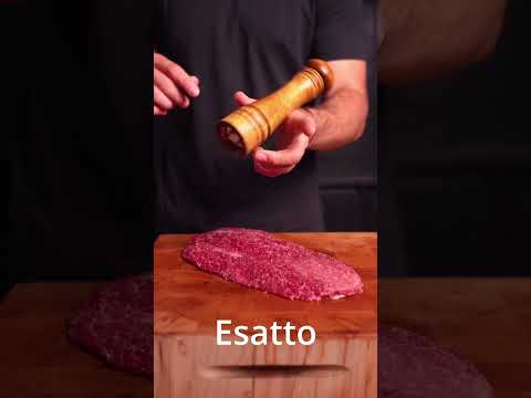 "Ora prendo un video di MariaSofia e ci metto la clip di una bistecca🤣"