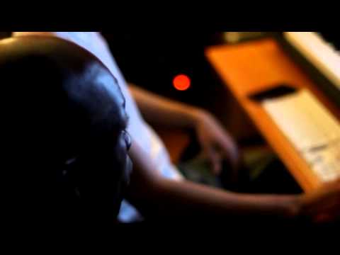 SEANCE STUDIO NIKOFF x AZRO x KISA