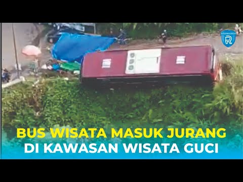 Detik-Detik Bus Pariwisata Terjun ke Jurang di Kawasan Wisat