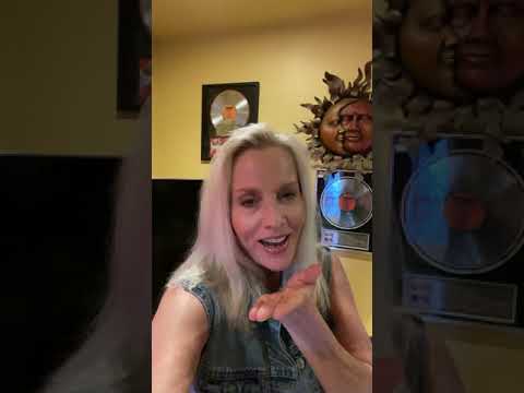 Cherie Currie says to watch Diamonds to Dust by Frank Ferruccio