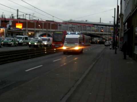 LauKW + BeDoKW +3x HGrKW Polizei NRW