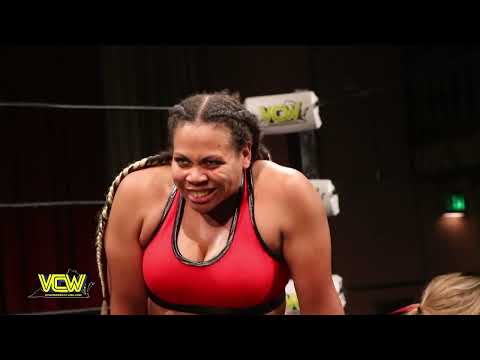 Erica Leigh vs. Savannah Evans