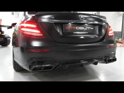 Original vs. Akrapovic exhaust (cat-back). Mercedes Benz E63s AMG LOUD revvs revving by DTMobility.