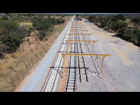 Trilhos na Ferrovia Oeste-Leste no lote 6. São Félix do Coribe, Bahia.