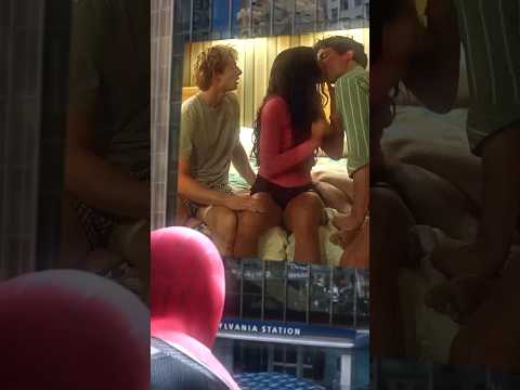 MJ KISS TOM💋 & SPIDER-MAN🕸️ SHOKED😳