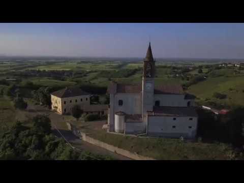 Ultimi momenti di una giornata di primavera a Corvino San Quirico