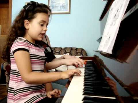 BIDELLATI-C.E.M- Yasmim "lição 8"