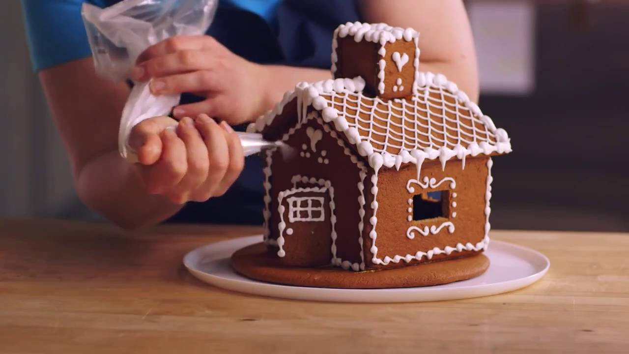 Piparkakkutalon tekeminen