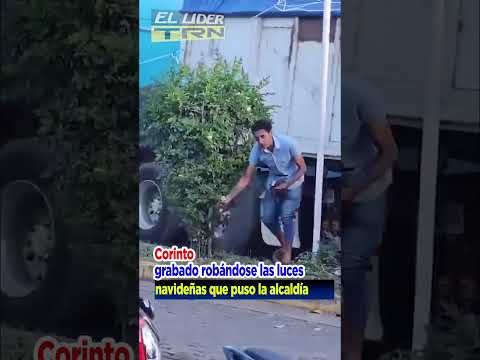 Corinto - Chinandega |  Sujeto fue grabado robándose las luces navideñas que puso la alcaldía