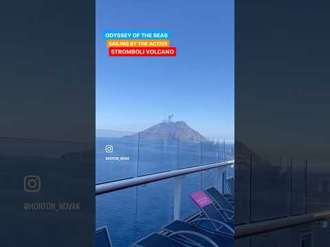 Thumbnail for Vulcão ativo visto de um Navio de Cruzeiros | Odyssey of the Seas em Stromboli - Itália #shorts