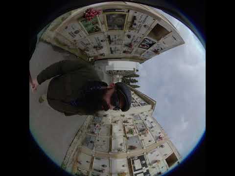 Toritto graveyard walk