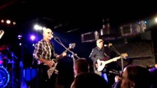 Wishbone Ash - You See Red (Proxima 2011)