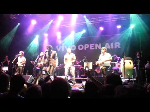 Burguesinha - Seu Jorge e Trio Preto + 1