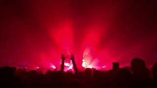 Escape Velocity - The Chemical Brothers Live at Shrine Auditorium and Expo Hall, Los Ángeles