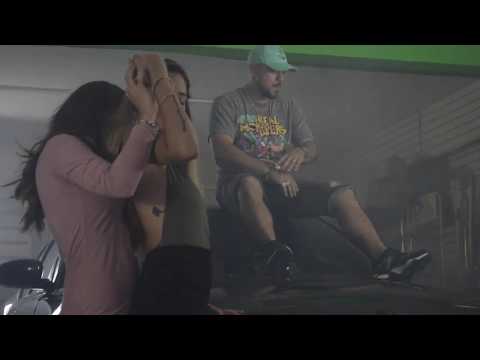 Nefty el Trakata ✖ Keniel - Entre Sabanas (Vídeo Oficial)