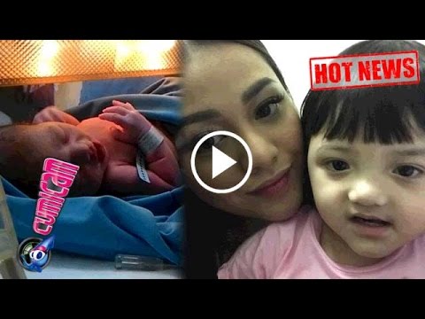 Punya Adik Lagi, Aurel Merasa Semakin Tua - Cumicam 28 Oktober 2016